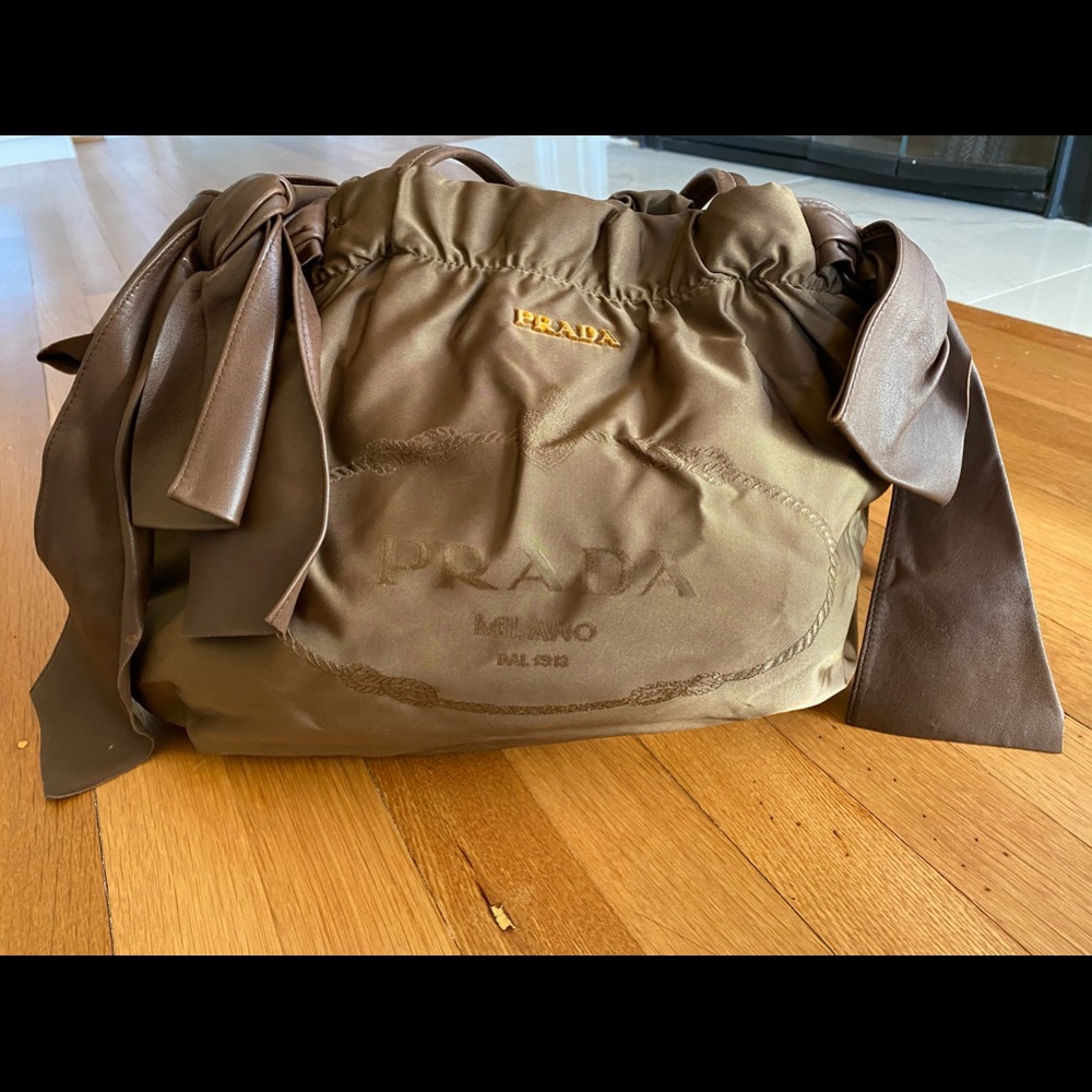 Genuine classic large PRADA Bag w/ leather bows